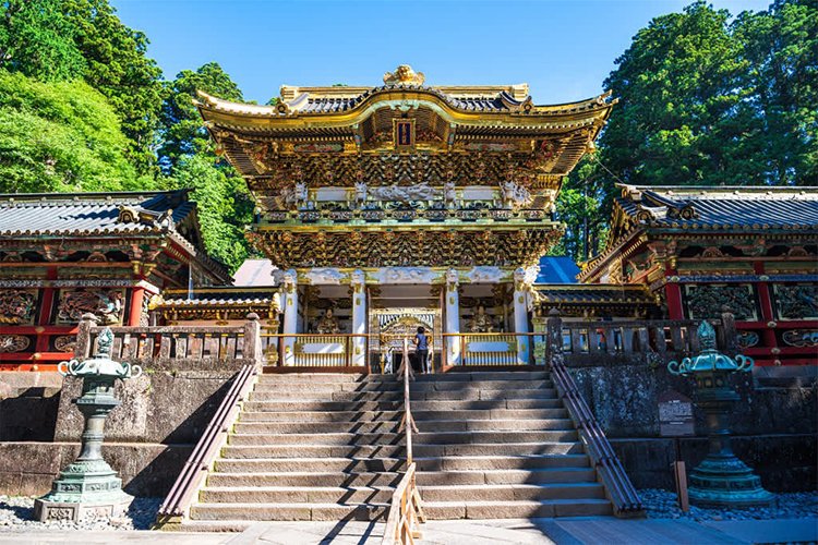 Top 10 Traditional Shrines to Visit in Japan