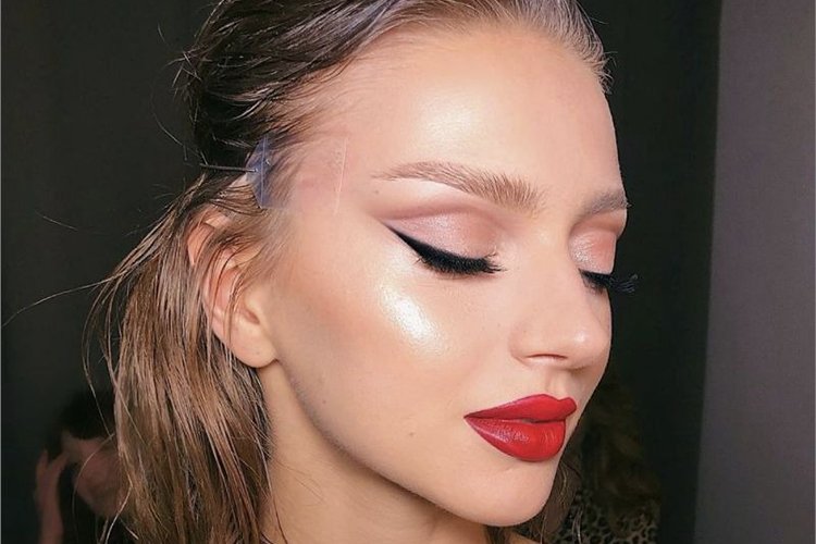 These Vintage Beauty Looks Will Inspire You