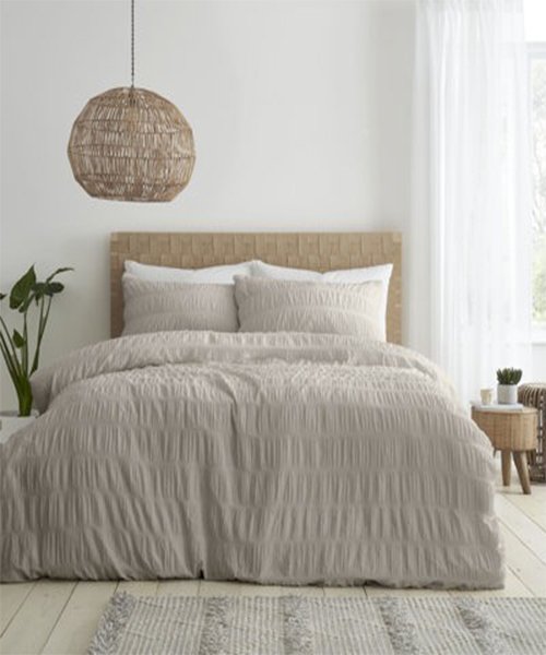 Bedding & Textiles